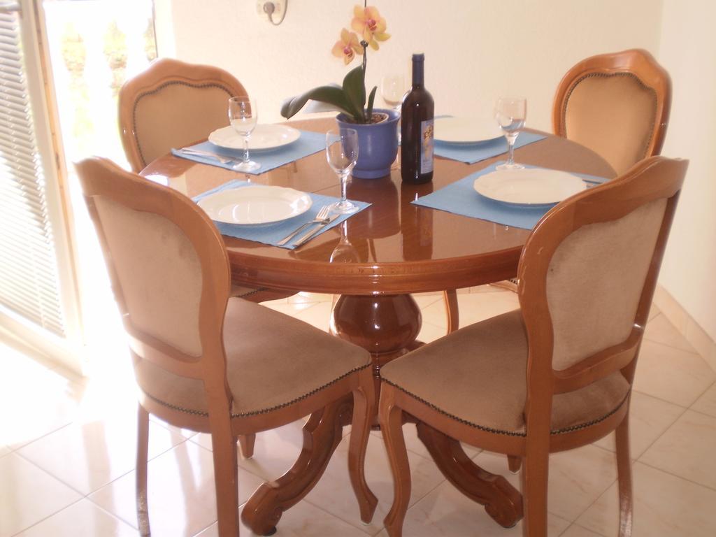 Apartments Nada بيبينيا الغرفة الصورة